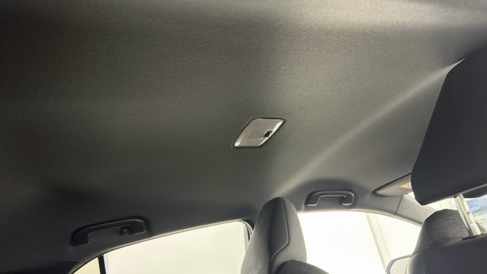 Toyota Corolla 1.8 VVT-i Hybrid Design 5dr CVT Hybrid Hatchback - Image 19