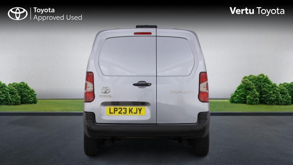 Toyota Proace City L1 Diesel 1.5D 100 Icon Van [6 Speed] - Image 19