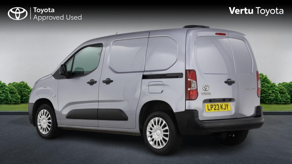 Toyota Proace City L1 Diesel 1.5D 100 Icon Van [6 Speed] - Image 4
