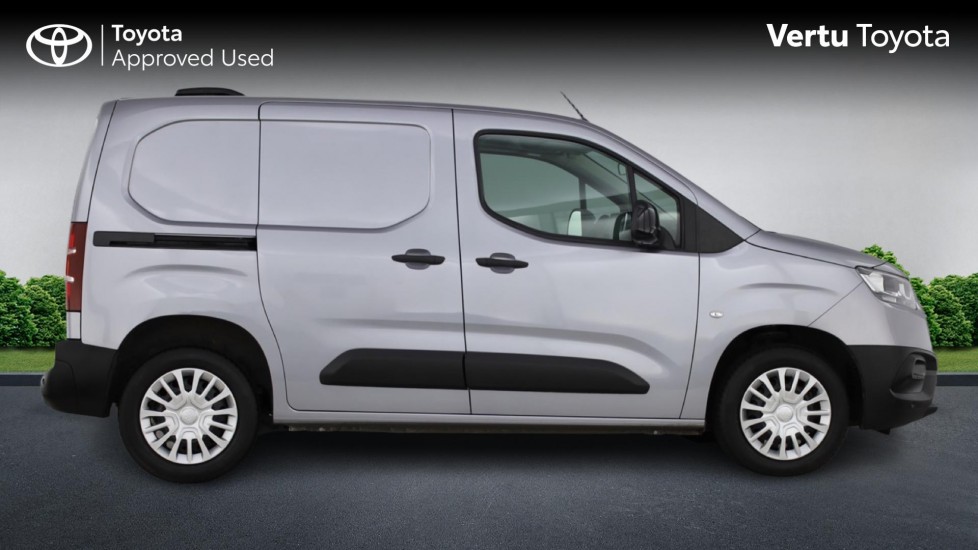 Toyota Proace City L1 Diesel 1.5D 100 Icon Van [6 Speed] - Image 16