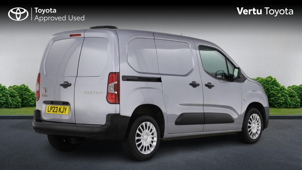 Toyota Proace City L1 Diesel 1.5D 100 Icon Van [6 Speed] - Image 2