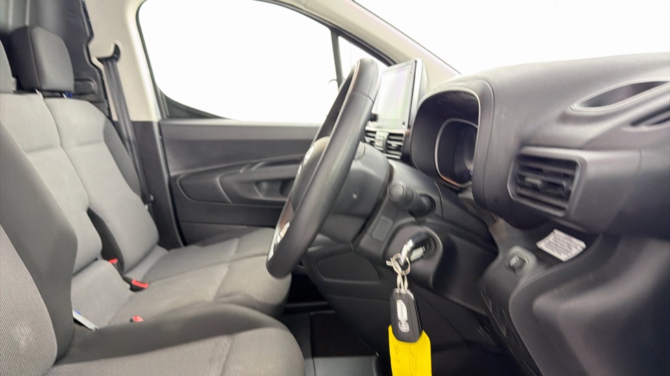 Toyota Proace City L1 Diesel 1.5D 100 Icon Van [6 Speed] - Image 12