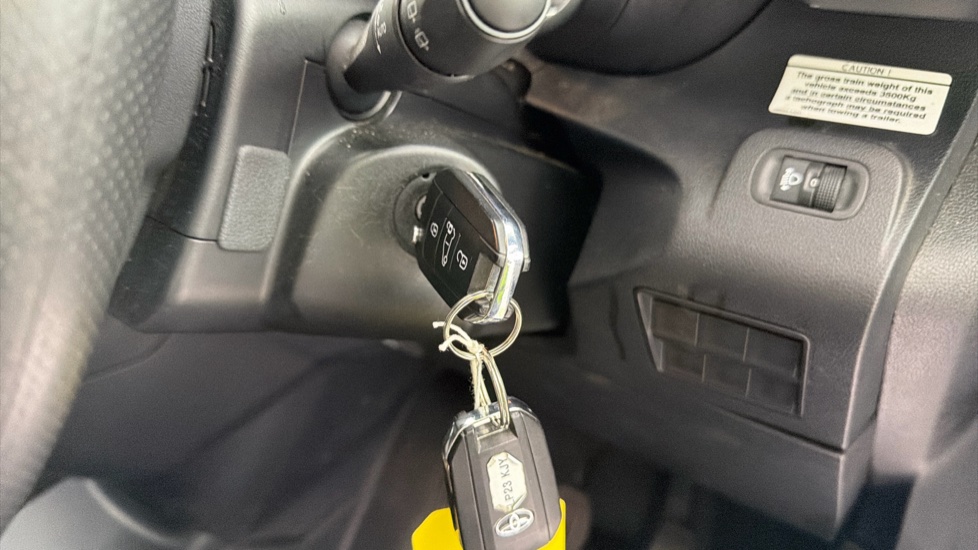 Toyota Proace City L1 Diesel 1.5D 100 Icon Van [6 Speed] - Image 18