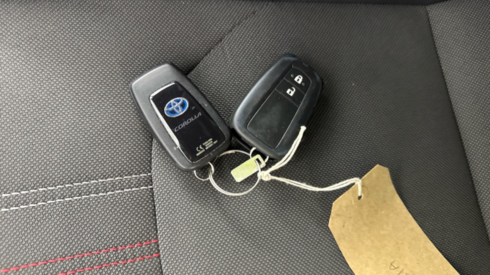 Toyota Corolla 1.8 VVT-i Hybrid GR Sport 5dr CVT Hybrid Hatchback - Image 28