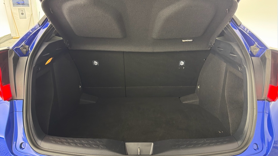 Toyota C-HR 1.8 Hybrid GR Sport 5dr CVT Hybrid Hatchback - Image 13