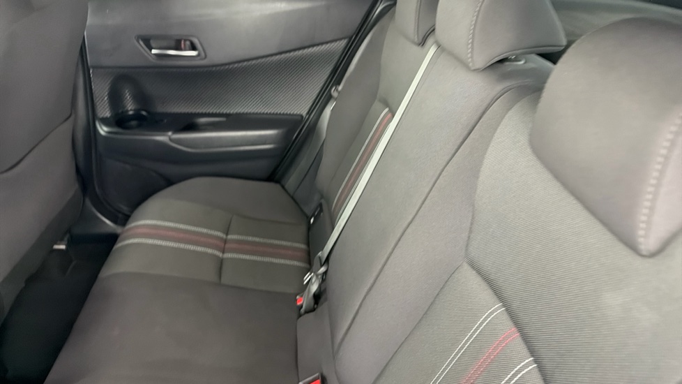 Toyota C-HR 1.8 Hybrid GR Sport 5dr CVT Hybrid Hatchback - Image 15