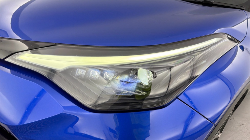 Toyota C-HR 1.8 Hybrid GR Sport 5dr CVT Hybrid Hatchback - Image 20