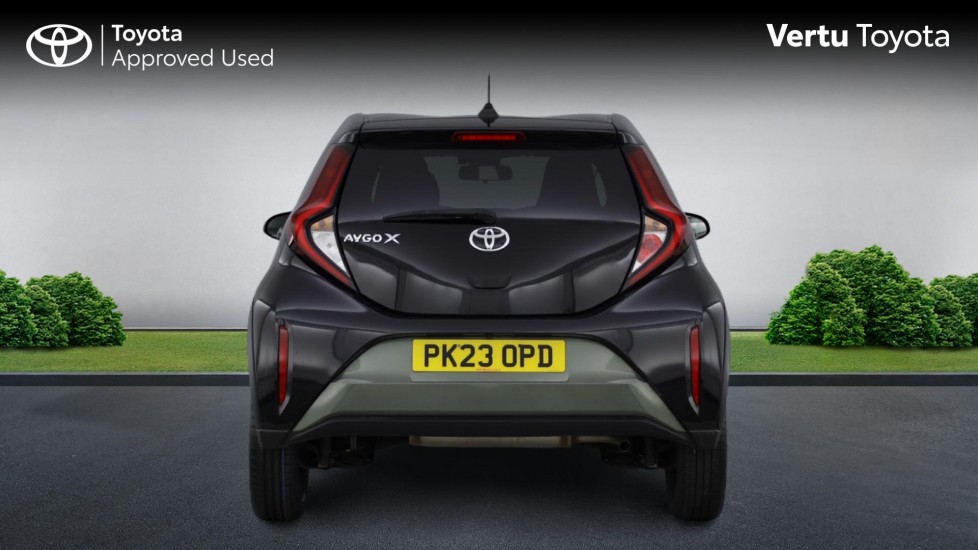 Toyota Aygo X 1.0 VVT-i Edge 5dr Petrol Hatchback - Image 26