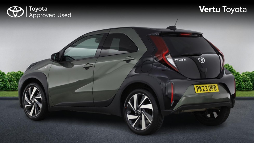 Toyota Aygo X 1.0 VVT-i Edge 5dr Petrol Hatchback - Image 4