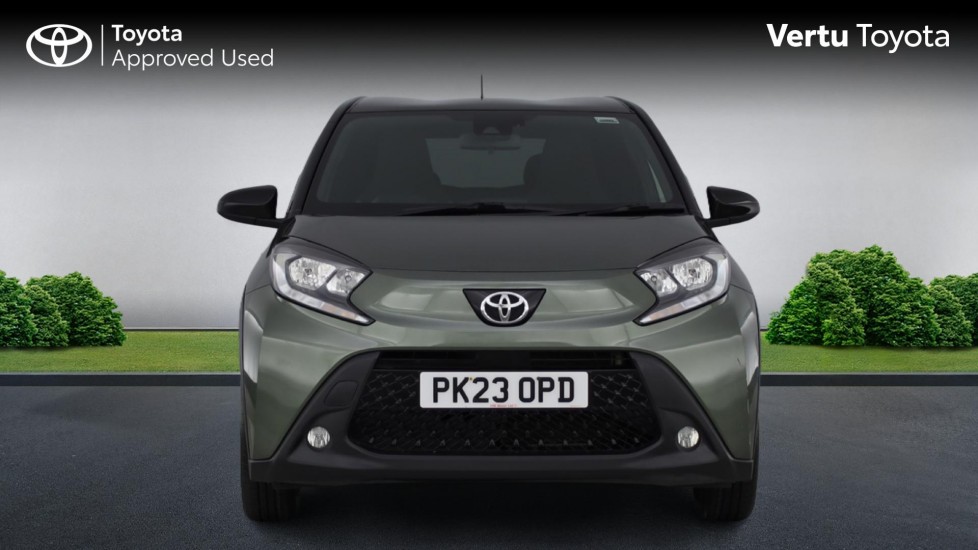 Toyota Aygo X 1.0 VVT-i Edge 5dr Petrol Hatchback - Image 22