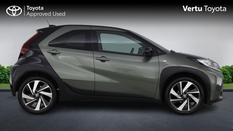 Toyota Aygo X 1.0 VVT-i Edge 5dr Petrol Hatchback - Image 23