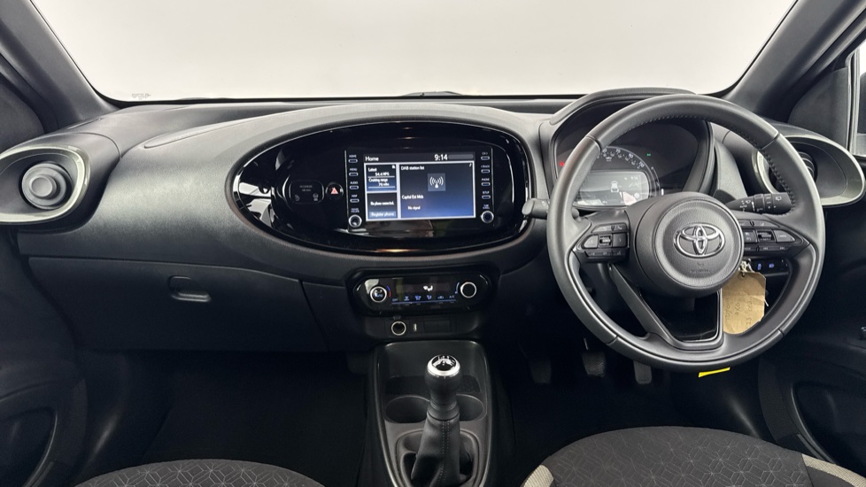 Toyota Aygo X 1.0 VVT-i Edge 5dr Petrol Hatchback - Image 6