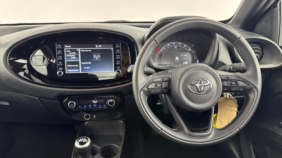 Toyota Aygo X 1.0 VVT-i Edge 5dr Petrol Hatchback - Image 7