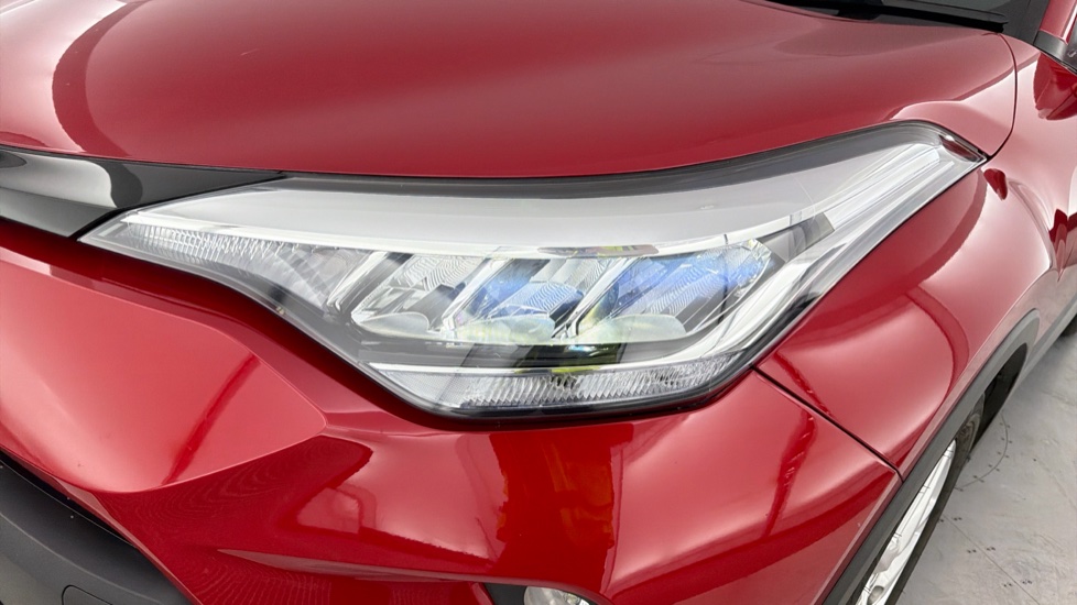 Toyota C-HR 1.8 Hybrid Icon 5dr CVT Hybrid Hatchback - Image 20