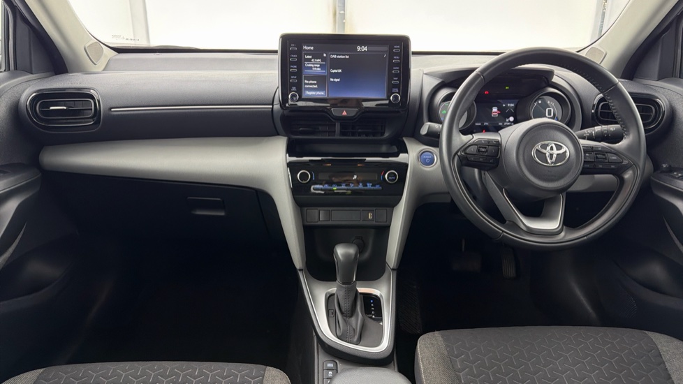 Toyota Yaris Cross 1.5 Hybrid Icon 5dr CVT Hybrid Estate - Image 6