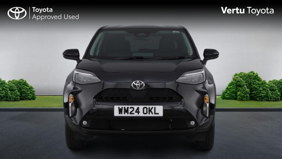 Toyota Yaris Cross 1.5 Hybrid Icon 5dr CVT Hybrid Estate - Image 22