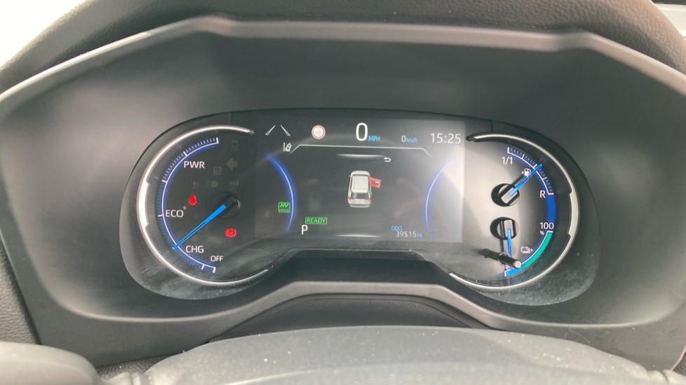 Toyota RAV4 2.5 PHEV Dynamic 5dr CVT Estate - Image 12