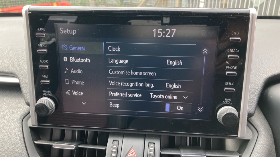 Toyota RAV4 2.5 PHEV Dynamic 5dr CVT Estate - Image 30