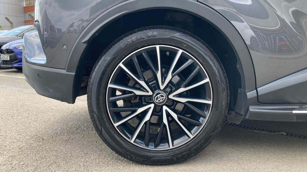 Toyota C-HR 1.8 Hybrid Excel 5dr CVT Hybrid Hatchback - Image 7