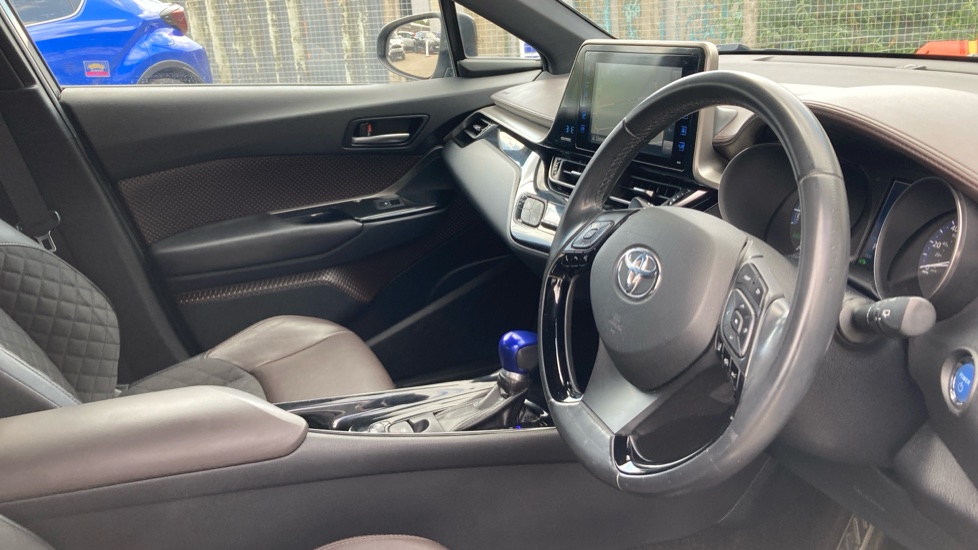 Toyota C-HR 1.8 Hybrid Excel 5dr CVT Hybrid Hatchback - Image 9
