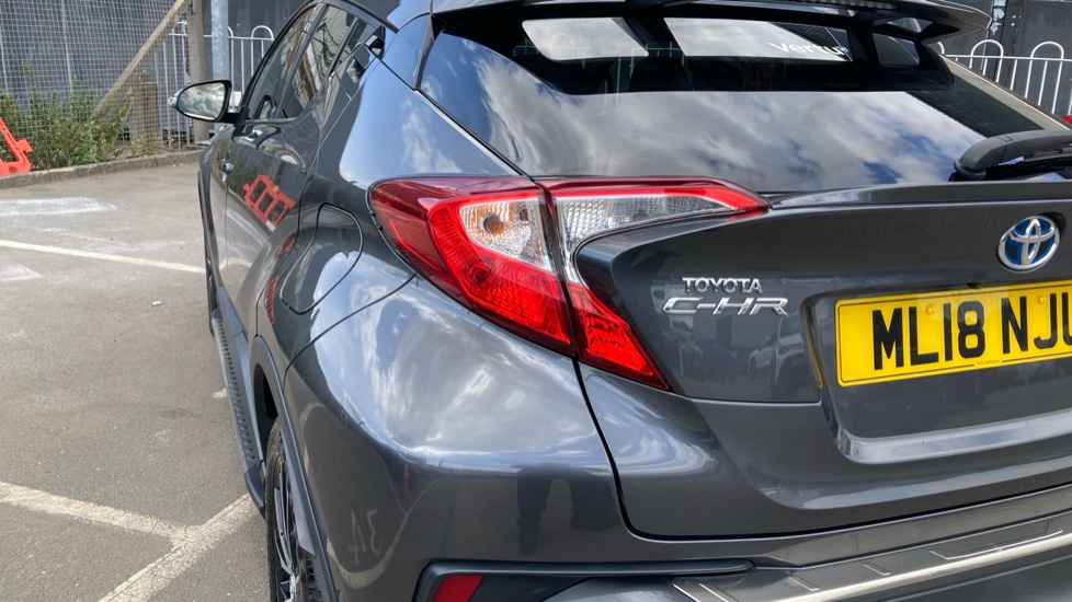 Toyota C-HR 1.8 Hybrid Excel 5dr CVT Hybrid Hatchback - Image 22