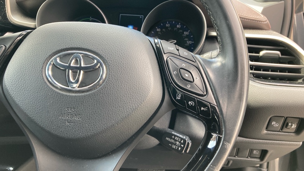 Toyota C-HR 1.8 Hybrid Excel 5dr CVT Hybrid Hatchback - Image 39