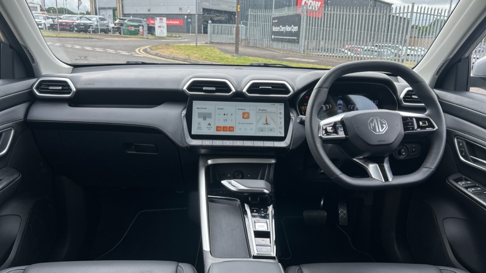 MG ZS 1.5 Hybrid+ Trophy 5dr Auto Hybrid Hatchback - Image 10