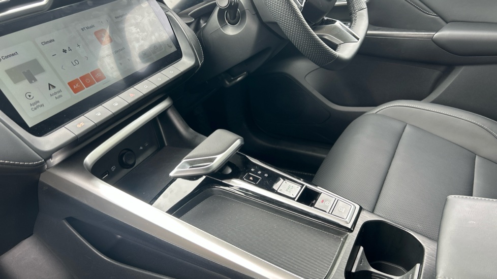 MG ZS 1.5 Hybrid+ Trophy 5dr Auto Hybrid Hatchback - Image 13