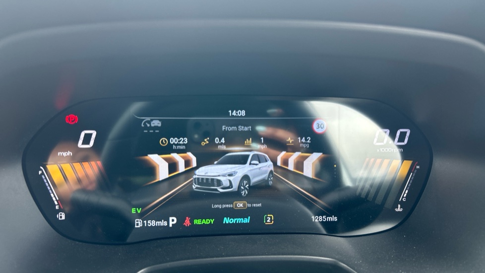 MG ZS 1.5 Hybrid+ Trophy 5dr Auto Hybrid Hatchback - Image 18