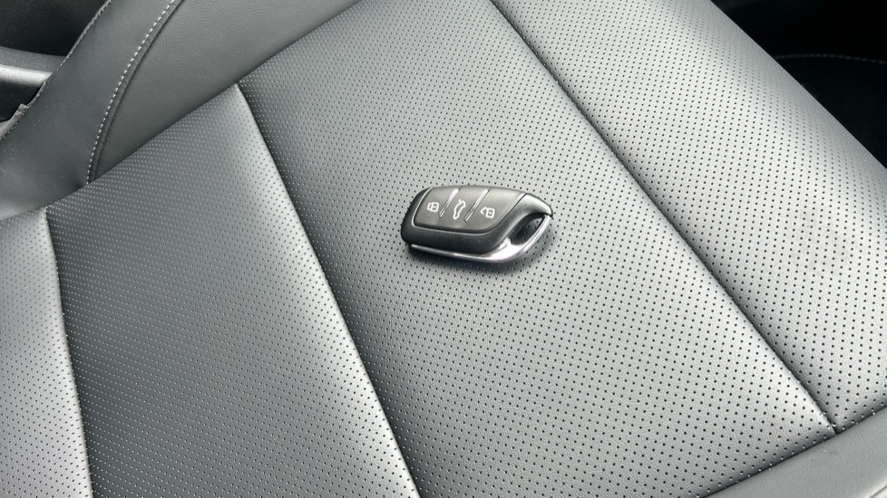 MG ZS 1.5 Hybrid+ Trophy 5dr Auto Hybrid Hatchback - Image 20