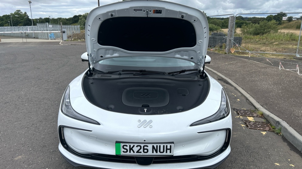 MG IM5 300kW Long Range 100kWh 5dr Auto Electric Hatchback - Image 8