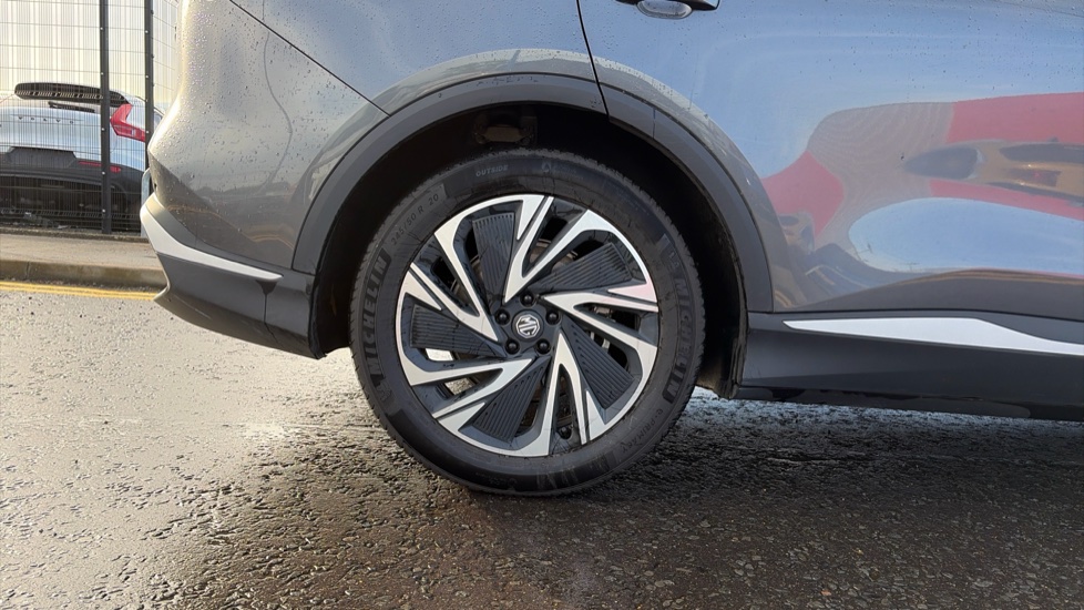 MG MGS6 180kW Trophy EV Long Range 77kWh 5dr Auto Electric Estate - Image 7