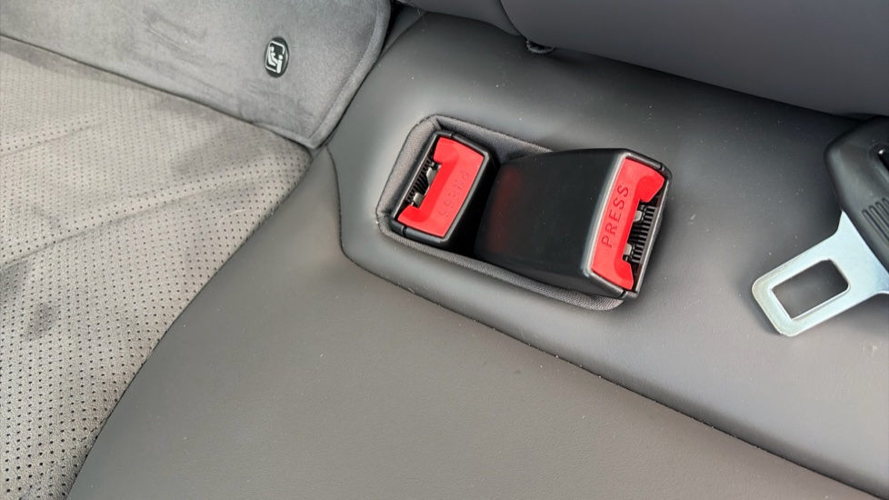 MG MGS6 180kW Trophy EV Long Range 77kWh 5dr Auto Electric Estate - Image 17