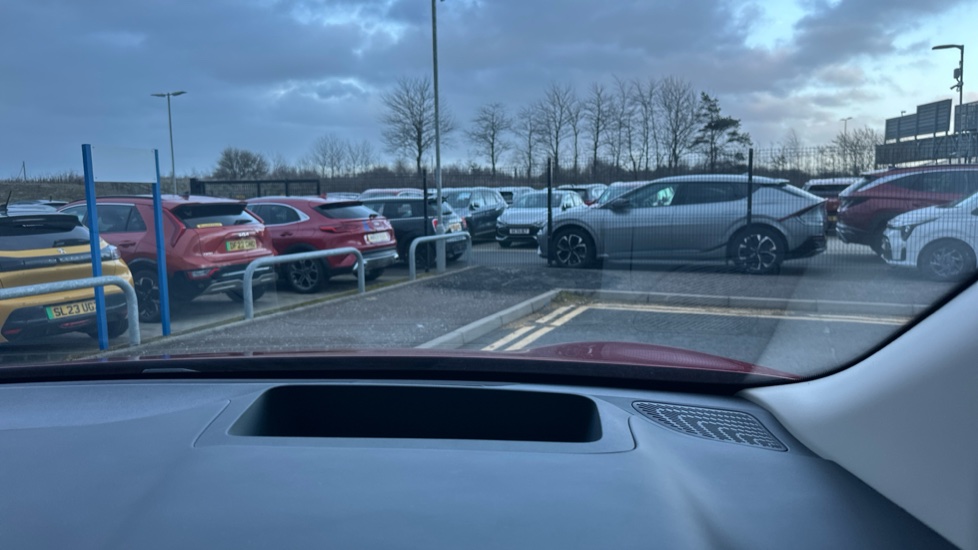 MG MGS6 266kW Trophy EV Dual Motor 77kWh 5dr Auto Electric Estate - Image 49