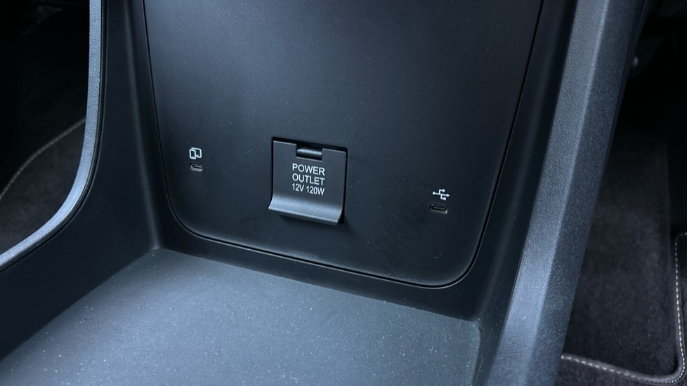 MG MGS6 266kW Trophy EV Dual Motor 77kWh 5dr Auto Electric Estate - Image 57