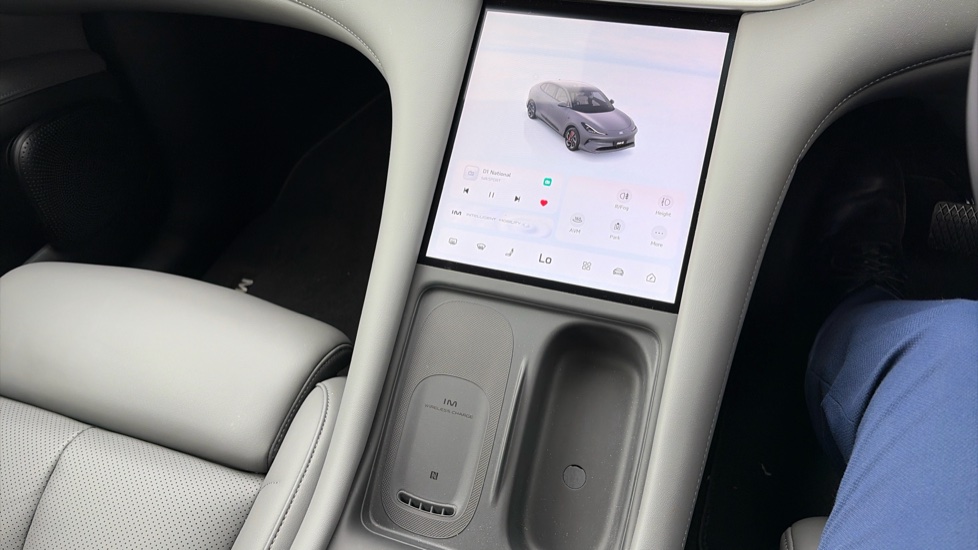 MG IM6 300kW Long Range 100kWh 5dr Auto Electric Estate - Image 29