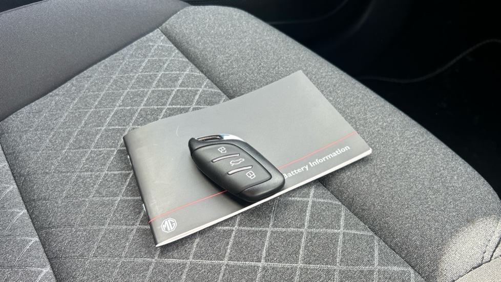 MG MG3 1.5 Hybrid SE 5dr Auto Hybrid Hatchback - Image 19