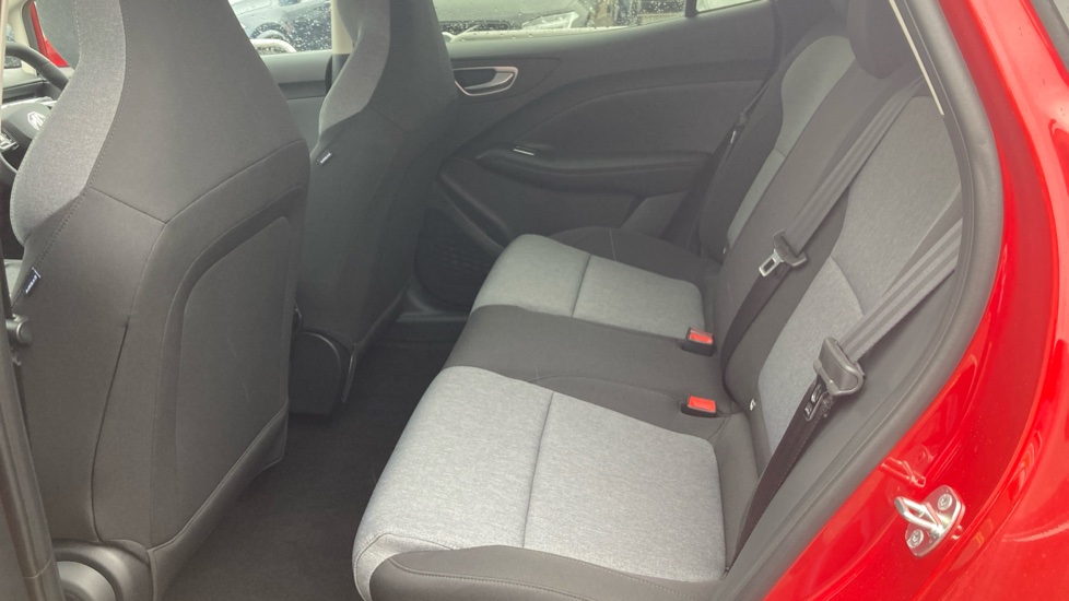 MG MG4 Urban 118kW Comfort Long Range 54kWh 5dr Auto Electric Hatchback - Image 16