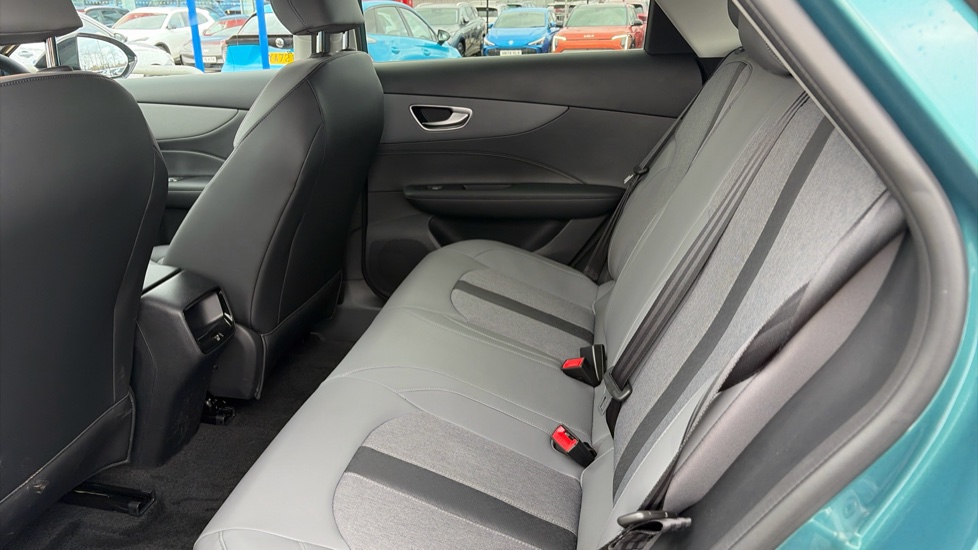 MG MG4 170kW Premium Long Range 64kWh 5dr Auto Electric Hatchback - Image 16
