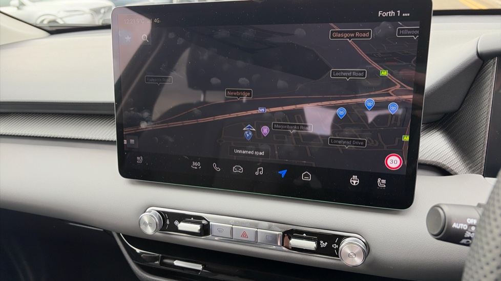 MG MG4 170kW Premium Long Range 64kWh 5dr Auto Electric Hatchback - Image 37