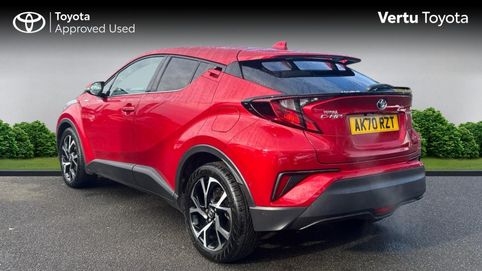 Toyota C-HR 1.8 Hybrid Design 5dr CVT Hybrid Hatchback - Image 4