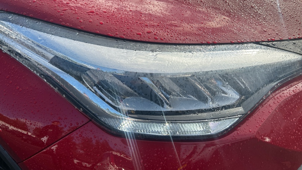Toyota C-HR 1.8 Hybrid Design 5dr CVT Hybrid Hatchback - Image 20