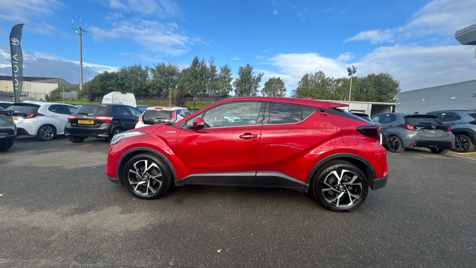 Toyota C-HR 1.8 Hybrid Design 5dr CVT Hybrid Hatchback - Image 24