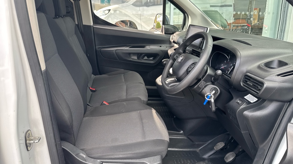 Toyota Proace City L1 Diesel 1.5D 100 Icon Van [6 Speed] - Image 12