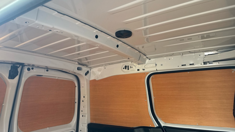 Toyota Proace City L1 Diesel 1.5D 100 Icon Van [6 Speed] - Image 19