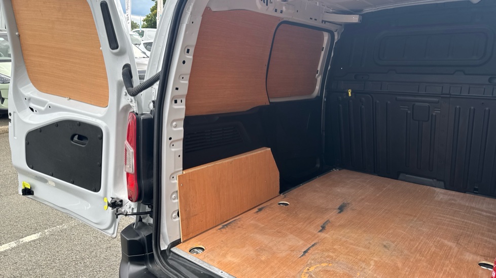 Toyota Proace City L1 Diesel 1.5D 100 Icon Van [6 Speed] - Image 39