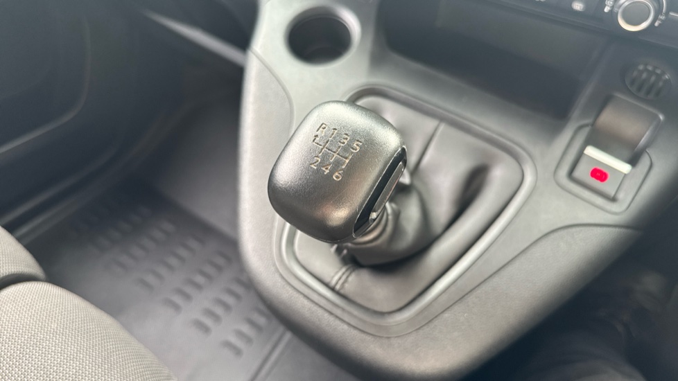 Toyota Proace City L1 Diesel 1.5D 100 Icon Van [6 Speed] - Image 65
