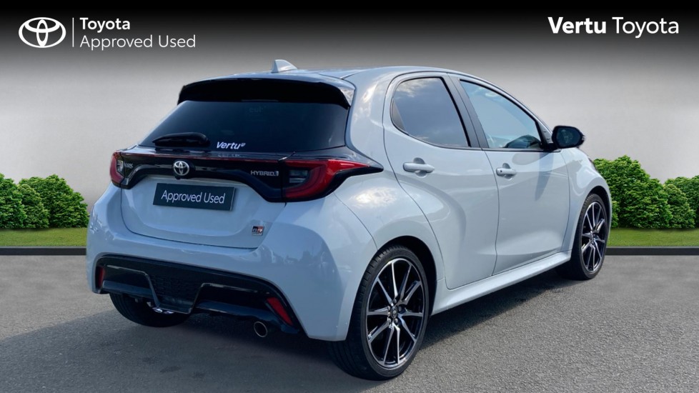 Toyota Yaris 1.5 Hybrid GR Sport 5dr CVT Hybrid Hatchback - Image 2