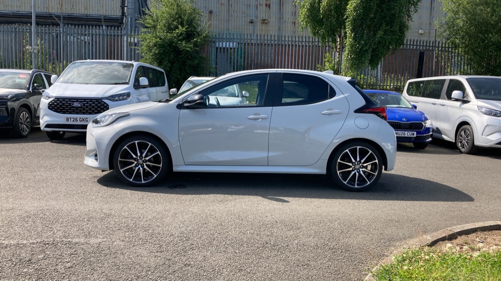 Toyota Yaris 1.5 Hybrid GR Sport 5dr CVT Hybrid Hatchback - Image 24