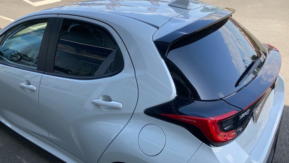 Toyota Yaris 1.5 Hybrid GR Sport 5dr CVT Hybrid Hatchback - Image 29